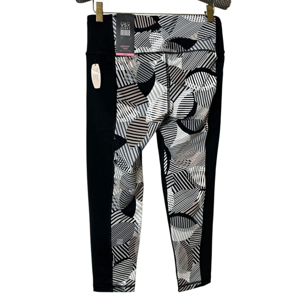 Victoria's Secret‎ VSX Sport Knockout Capri Cropped Leggings Med Rise Size Small